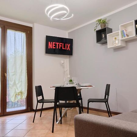 דירות Casorate Sempione 10' From Malpensa Casa Moderna, Netflix & Wi-Fi מראה חיצוני תמונה