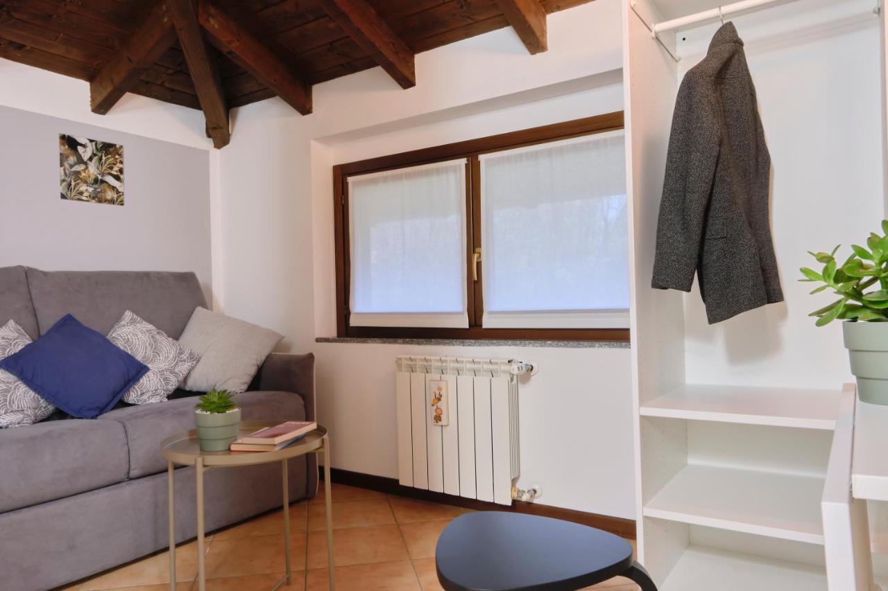 דירות Casorate Sempione 10' From Malpensa Casa Moderna, Netflix & Wi-Fi מראה חיצוני תמונה